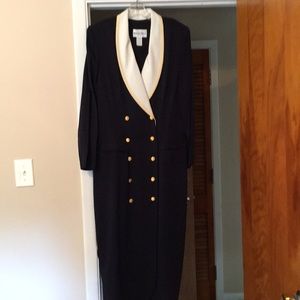 Vintage Long sleeve button down dress
